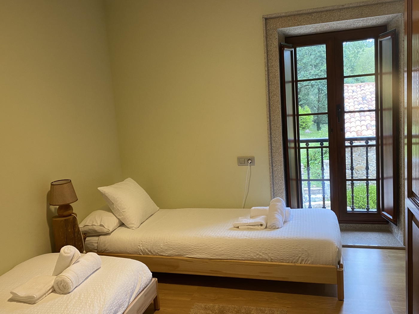 Dormitorio de A Casa do Muiñeiro con ambiente tranquilo